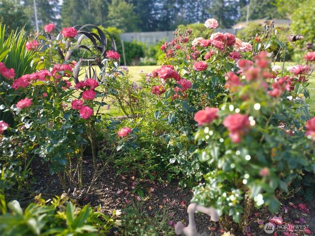 2460 215th Place SW, Brier, WA 98036