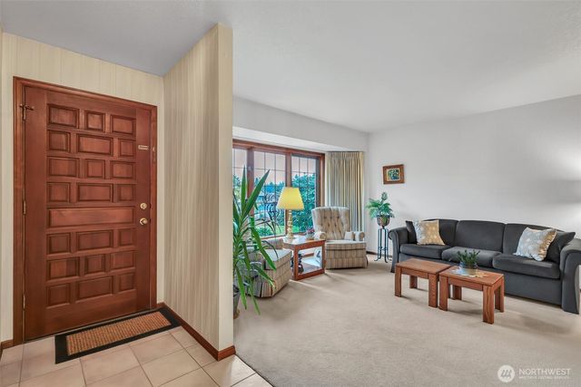 2460 215th Place SW, Brier, WA 98036