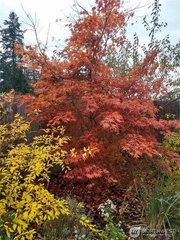 2460 215th Place SW, Brier, WA 98036