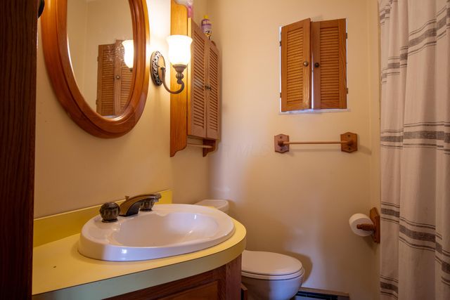533 Leslie Drive, Newark, OH 43055