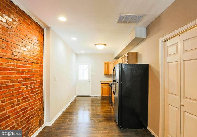 1114 W CROSS ST, Baltimore, MD 21230