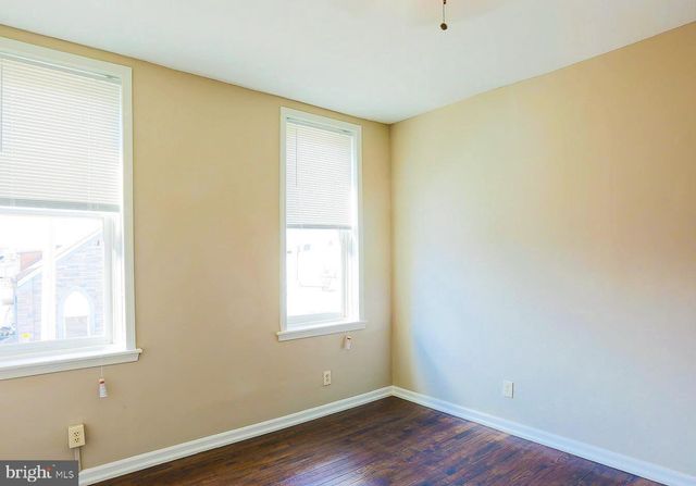 1114 W CROSS ST, Baltimore, MD 21230