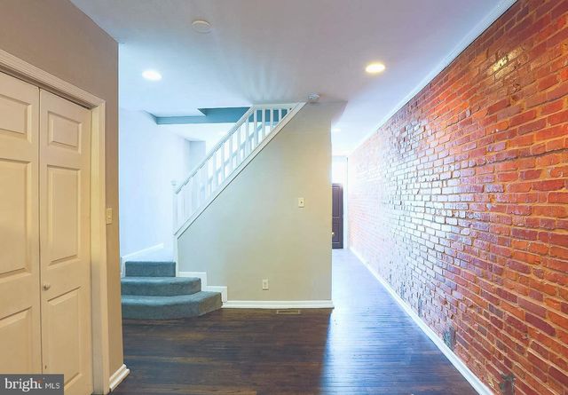 1114 W CROSS ST, Baltimore, MD 21230