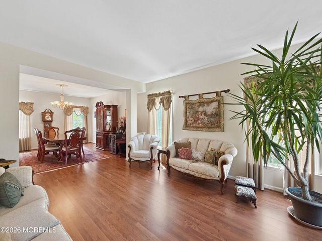 26 Gristmill Road, Howell, NJ 07731