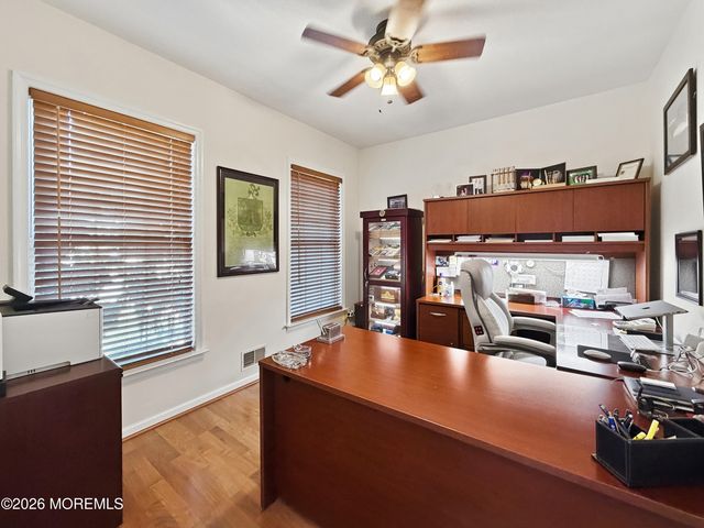 26 Gristmill Road, Howell, NJ 07731