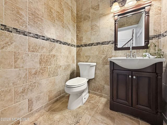 26 Gristmill Road, Howell, NJ 07731