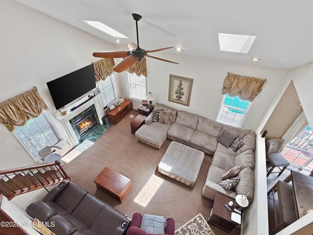 26 Gristmill Road, Howell, NJ 07731