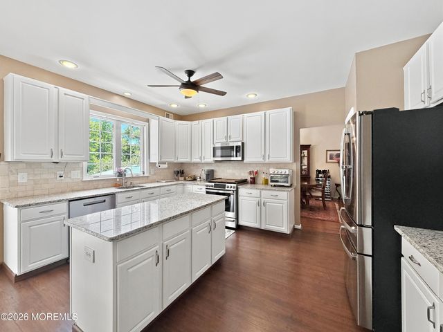 26 Gristmill Road, Howell, NJ 07731