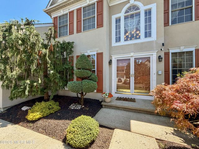26 Gristmill Road, Howell, NJ 07731
