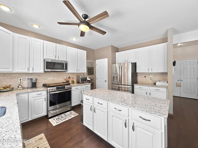 26 Gristmill Road, Howell, NJ 07731