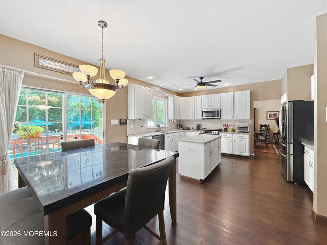 26 Gristmill Road, Howell, NJ 07731