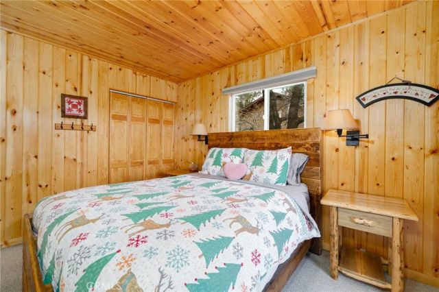 43897 Yosemite Drive, Big Bear Lake, CA 92315