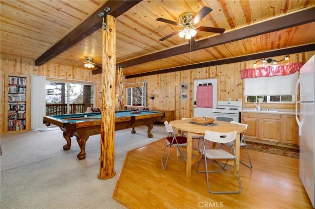 43897 Yosemite Drive, Big Bear Lake, CA 92315