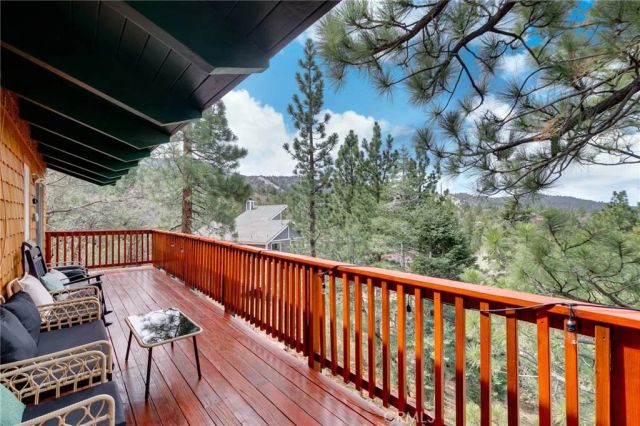 43897 Yosemite Drive, Big Bear Lake, CA 92315