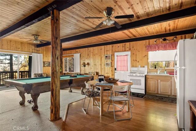 43897 Yosemite Drive, Big Bear Lake, CA 92315