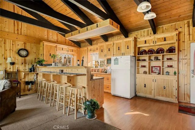 43897 Yosemite Drive, Big Bear Lake, CA 92315