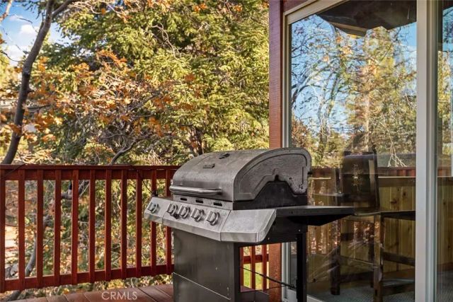 43897 Yosemite Drive, Big Bear Lake, CA 92315