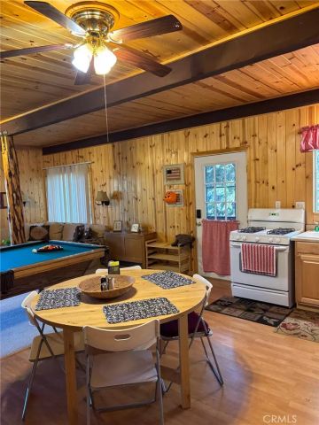 43897 Yosemite Drive, Big Bear Lake, CA 92315