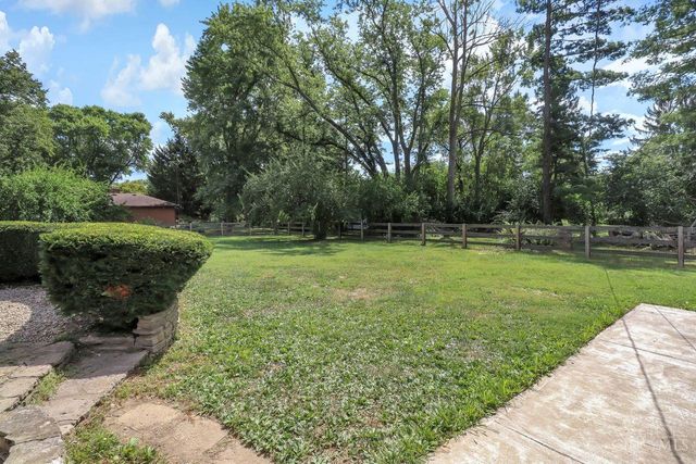 8888 Archer Place, Washington Twp, OH 45458
