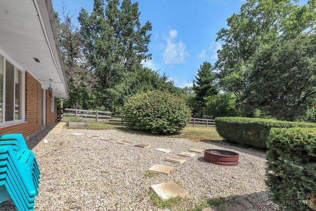 8888 Archer Place, Washington Twp, OH 45458