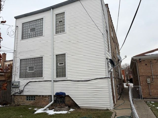 10226 S Vernon Avenue 2, Chicago, IL 60628