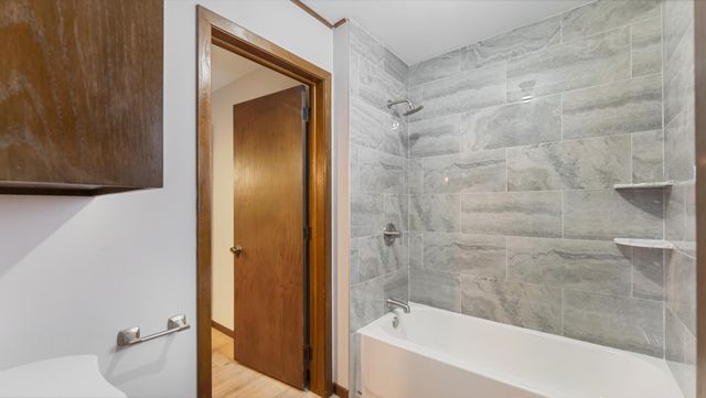 1030 Bromo Avenue, Saint Cloud, MN 56303