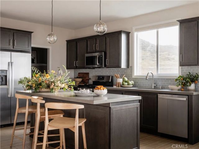 31672 Settlers Road, Winchester, CA 92596