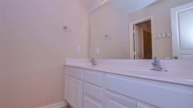 17915 Harbour Bridge Point Drive, Cypress, TX 77429