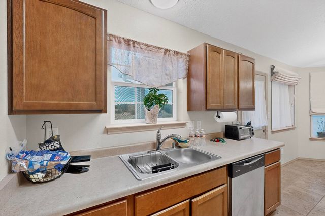 21 Trade Court Court, Edgewood, NM 87015