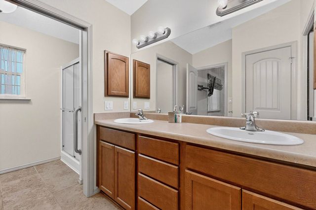 21 Trade Court Court, Edgewood, NM 87015