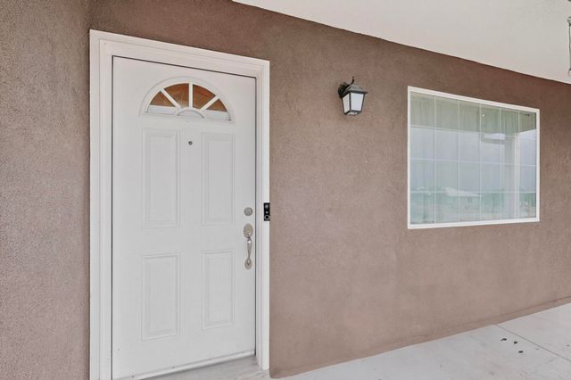 21 Trade Court Court, Edgewood, NM 87015