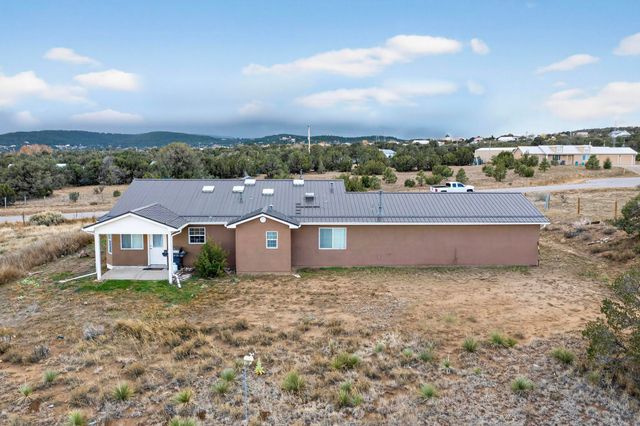 21 Trade Court Court, Edgewood, NM 87015