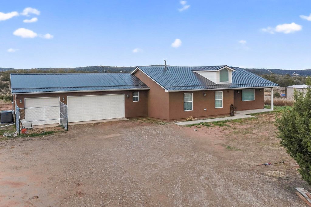 21 Trade Court Court, Edgewood, NM 87015