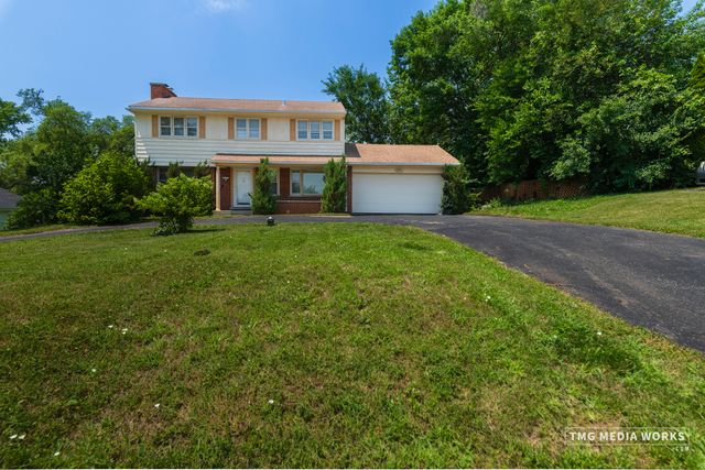 3S138 Park Boulevard, Glen Ellyn, IL 60137