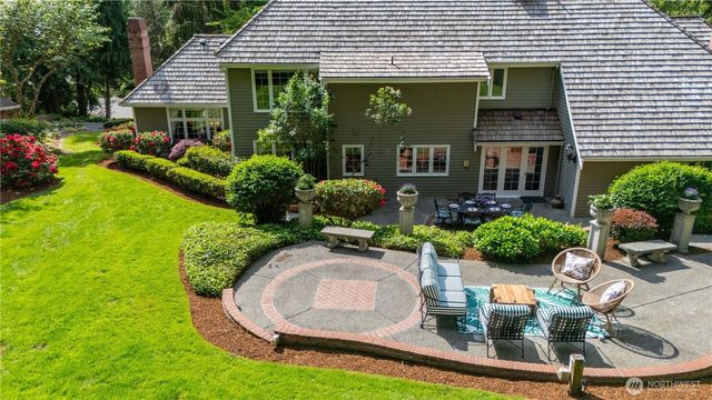 21835 NE 104th Place, Redmond, WA 98053