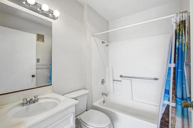 6650 Amherst Street 19C, San Diego, CA 92115