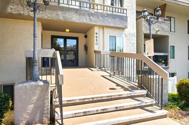 6650 Amherst Street 19C, San Diego, CA 92115