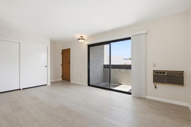 6650 Amherst Street 19C, San Diego, CA 92115