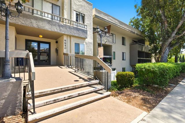 6650 Amherst Street 19C, San Diego, CA 92115