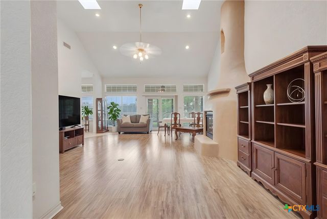 3112 Oakridge Boulevard, Harker Heights, TX 76548