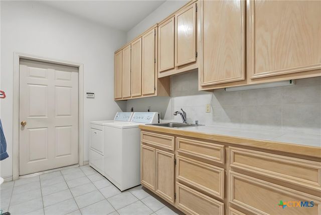 3112 Oakridge Boulevard, Harker Heights, TX 76548
