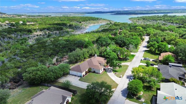3112 Oakridge Boulevard, Harker Heights, TX 76548