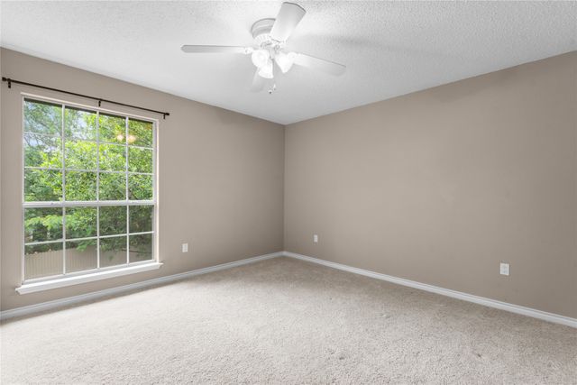 3233 Shady Glen Drive, Grapevine, TX 76051