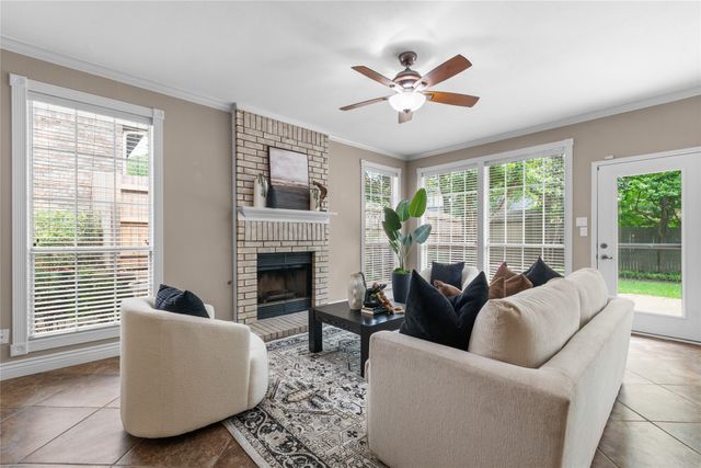 3233 Shady Glen Drive, Grapevine, TX 76051