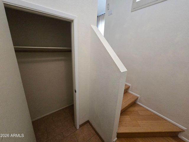 925 N COLLEGE Avenue F223, Tempe, AZ 85288