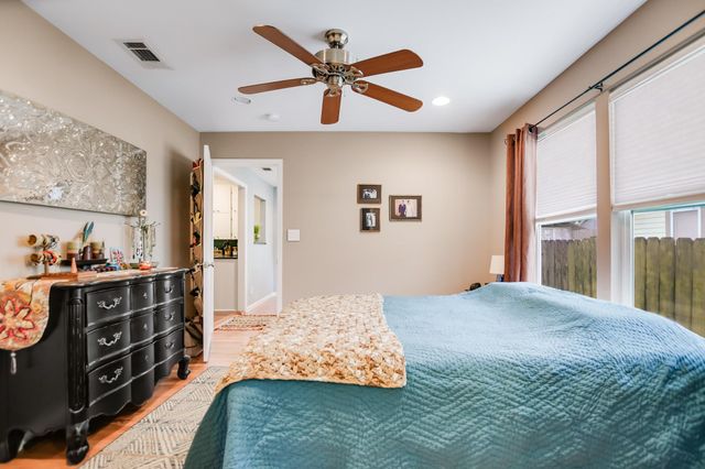 800 W Monroe ST, Austin, TX 78704