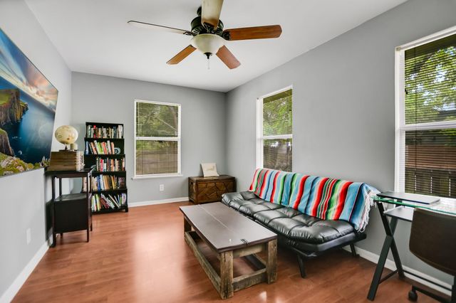 800 W Monroe ST, Austin, TX 78704