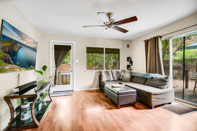 800 W Monroe ST, Austin, TX 78704