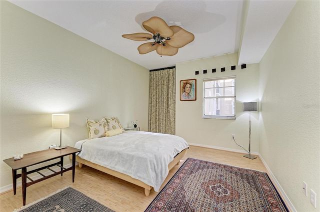 1064 N TAMIAMI TRAIL 1212, Sarasota, FL 34236