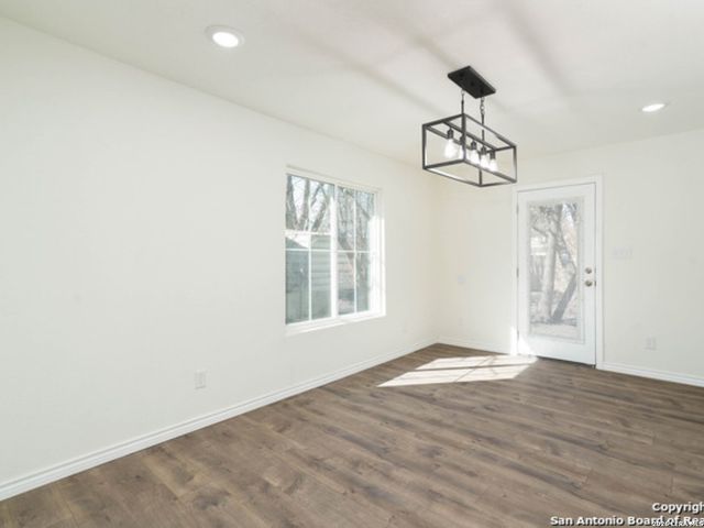 143 Kinder, San Antonio, TX 78212